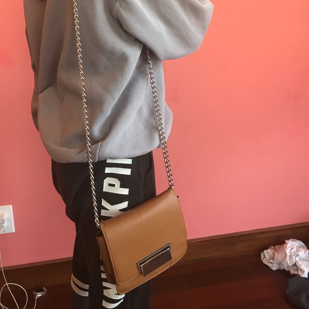 F21 Crossbody bag